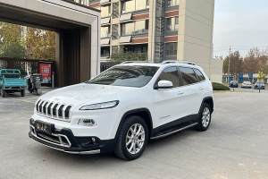 自由光 Jeep 2.4L 領(lǐng)先版