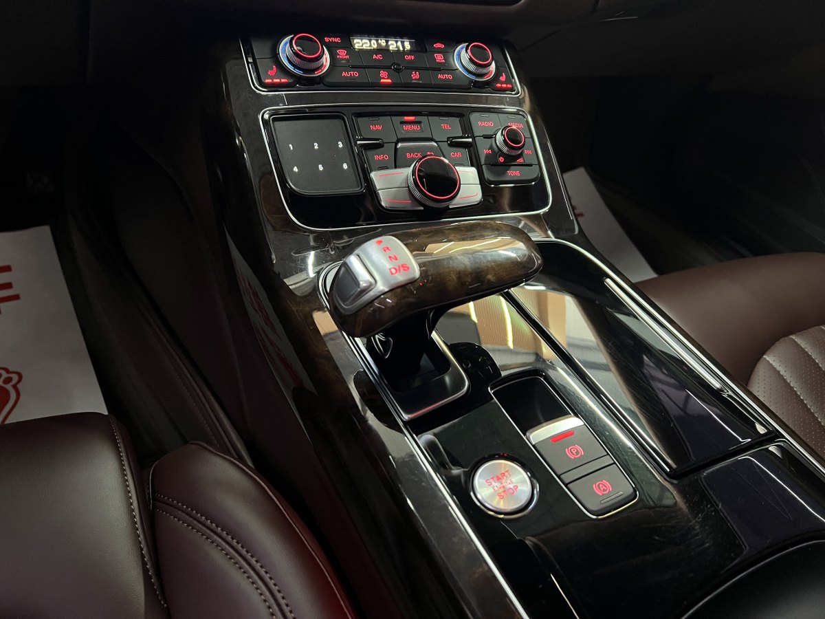 奧迪 奧迪A8  2017款 A8L 45 TFSI quattro卓越先鋒典藏版圖片