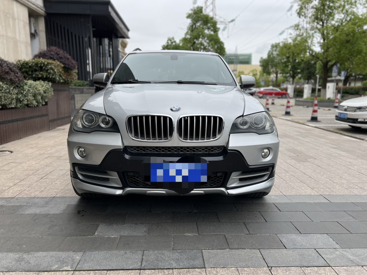 寶馬 寶馬X5  2008款 xDrive48i領(lǐng)先型圖片