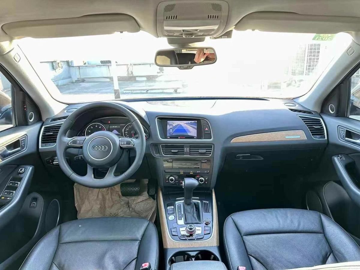 奧迪 奧迪Q5  2013款 Q5 3.0TFSI 45TFSI Quattro 運(yùn)動(dòng)型圖片