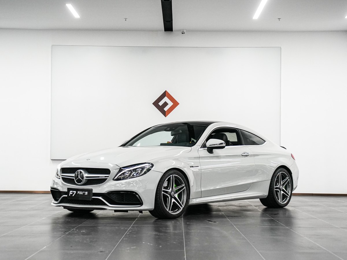 2016年12月奔馳 奔馳C級AMG  2016款 AMG C 63 Coupe