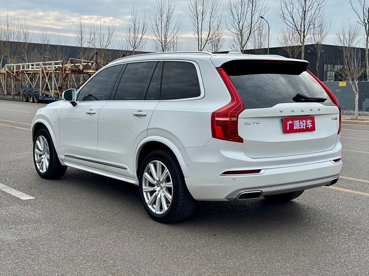 沃爾沃 XC90新能源  2019款  E驅(qū)混動 T8 智尊版 7座 國VI圖片