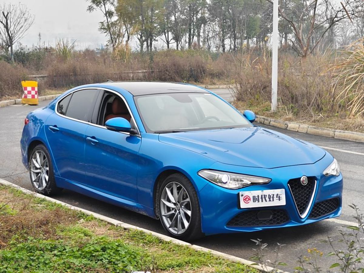 阿爾法·羅密歐 Giulia  2017款 2.0T 200HP 豪華版圖片