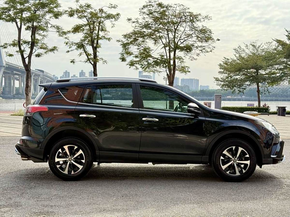 豐田 RAV4榮放  2019款  2.0L CVT兩驅(qū)風尚版 國VI圖片