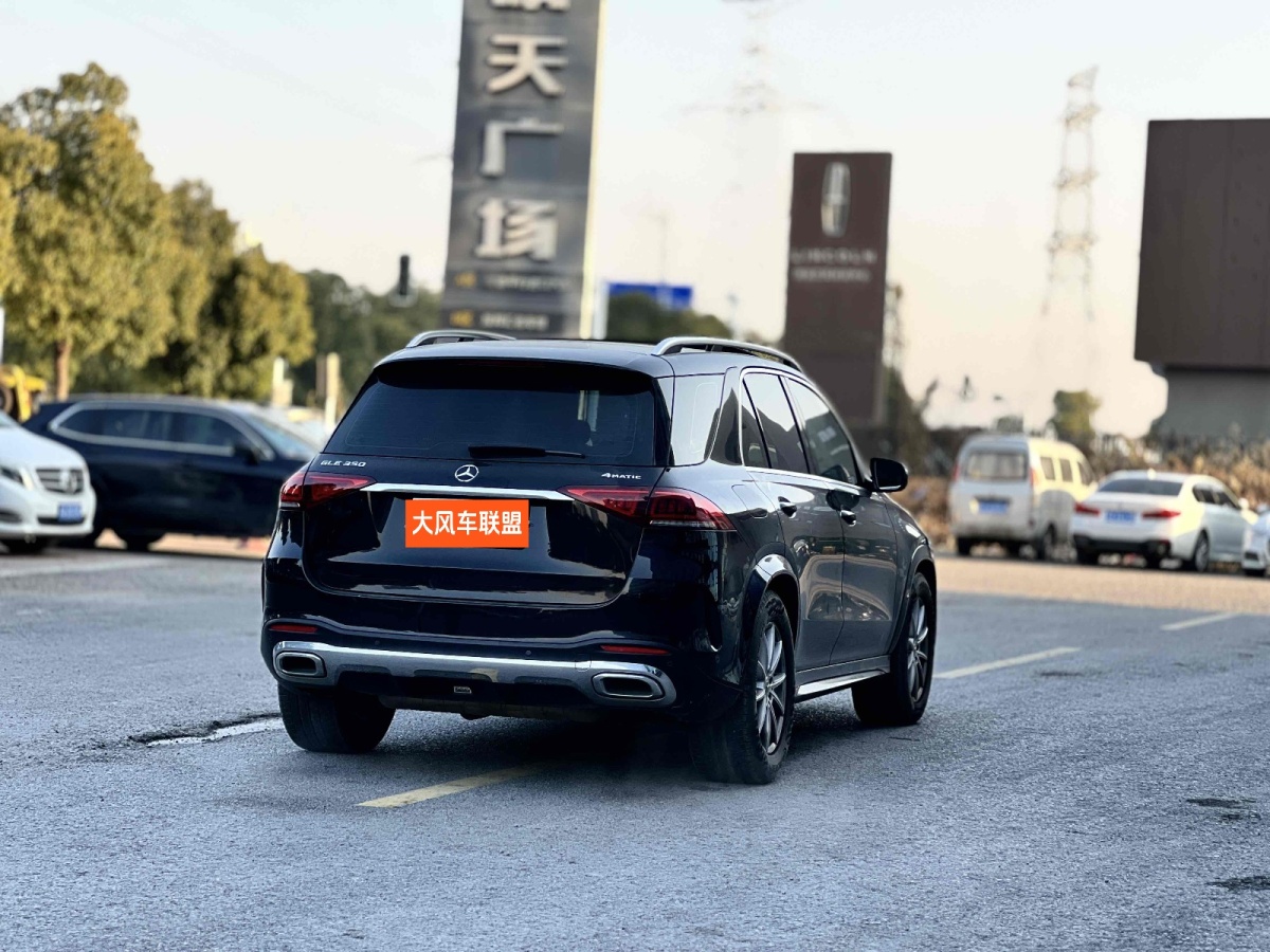 奔馳 奔馳GLE  2024款 改款 GLE 350 4MATIC 時尚型圖片