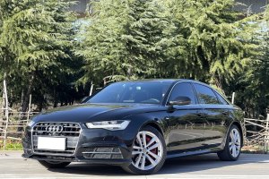 奥迪A4L 奥迪 30周年年型 45 TFSI quattro 运动型