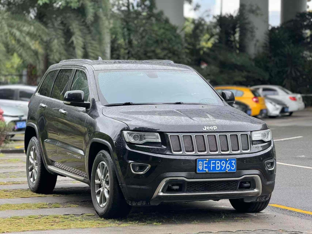 Jeep 大切諾基  2014款 3.0TD 柴油 舒享導航版圖片