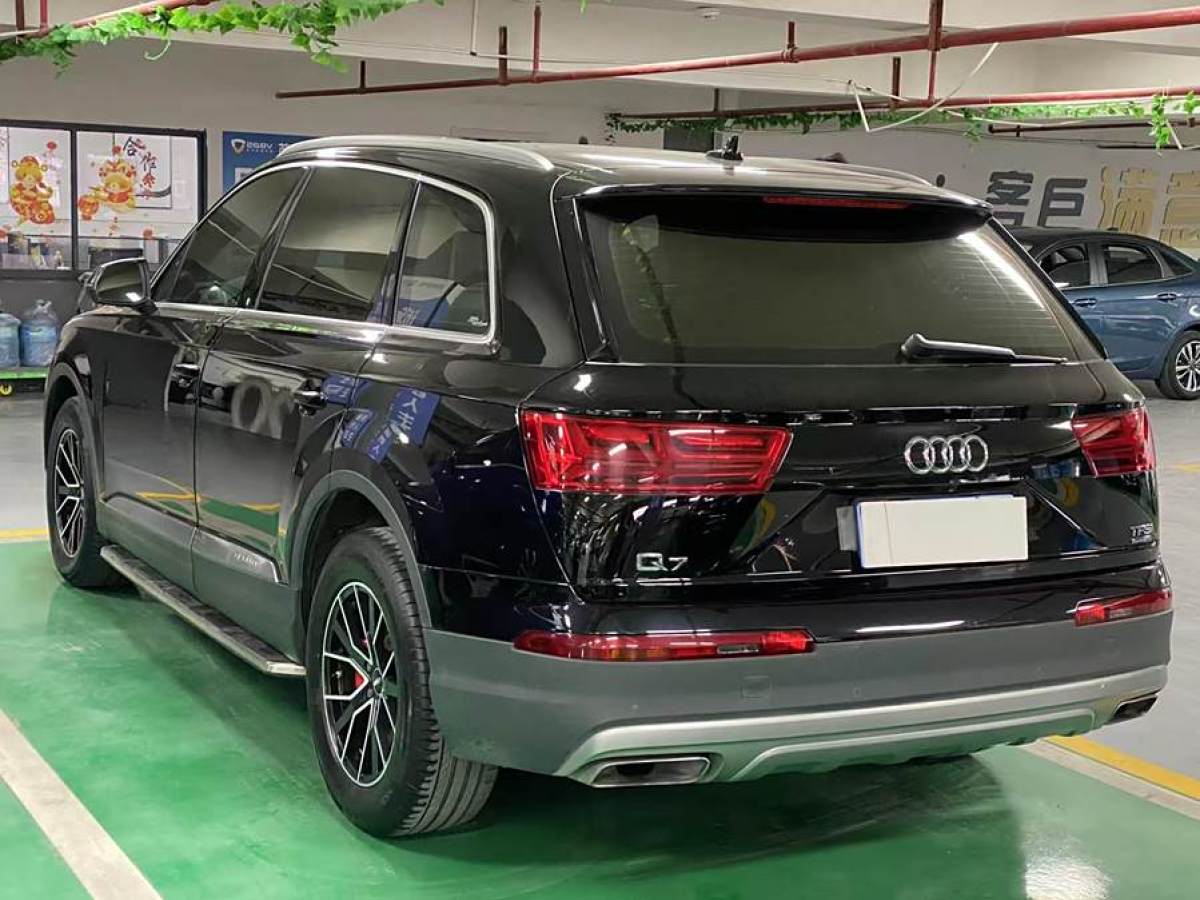 奧迪 奧迪Q7  2016款 45 TFSI 技術(shù)型圖片