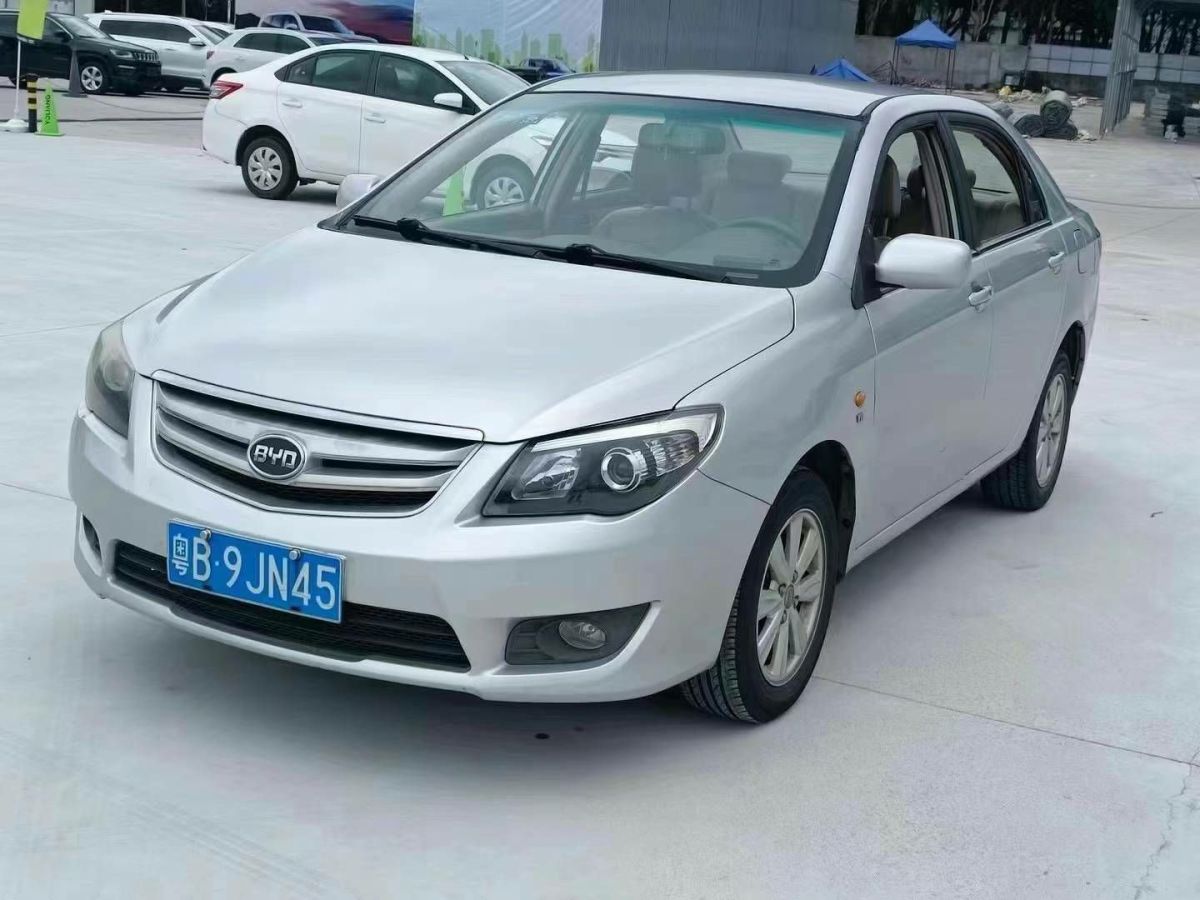 比亞迪 L3  2013款 1.5L 自動尊貴型圖片