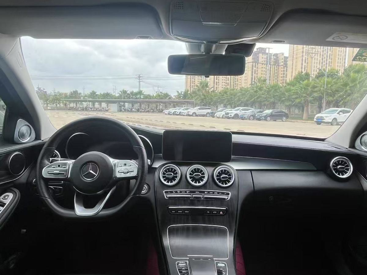 奔馳 奔馳C級  2020款 改款 C 200 L 時尚型圖片