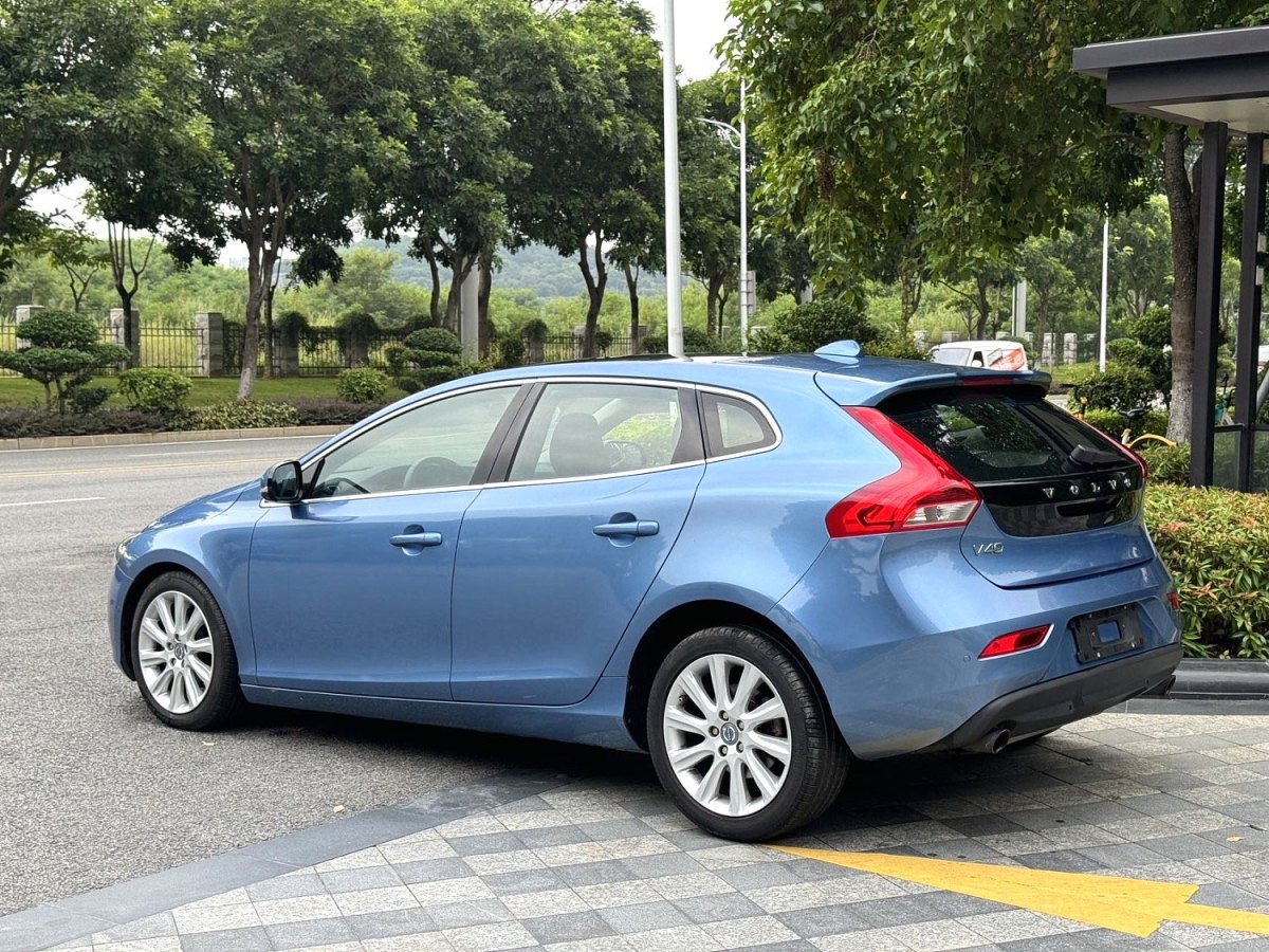 沃爾沃 V40  2015款 1.6T 智雅版圖片