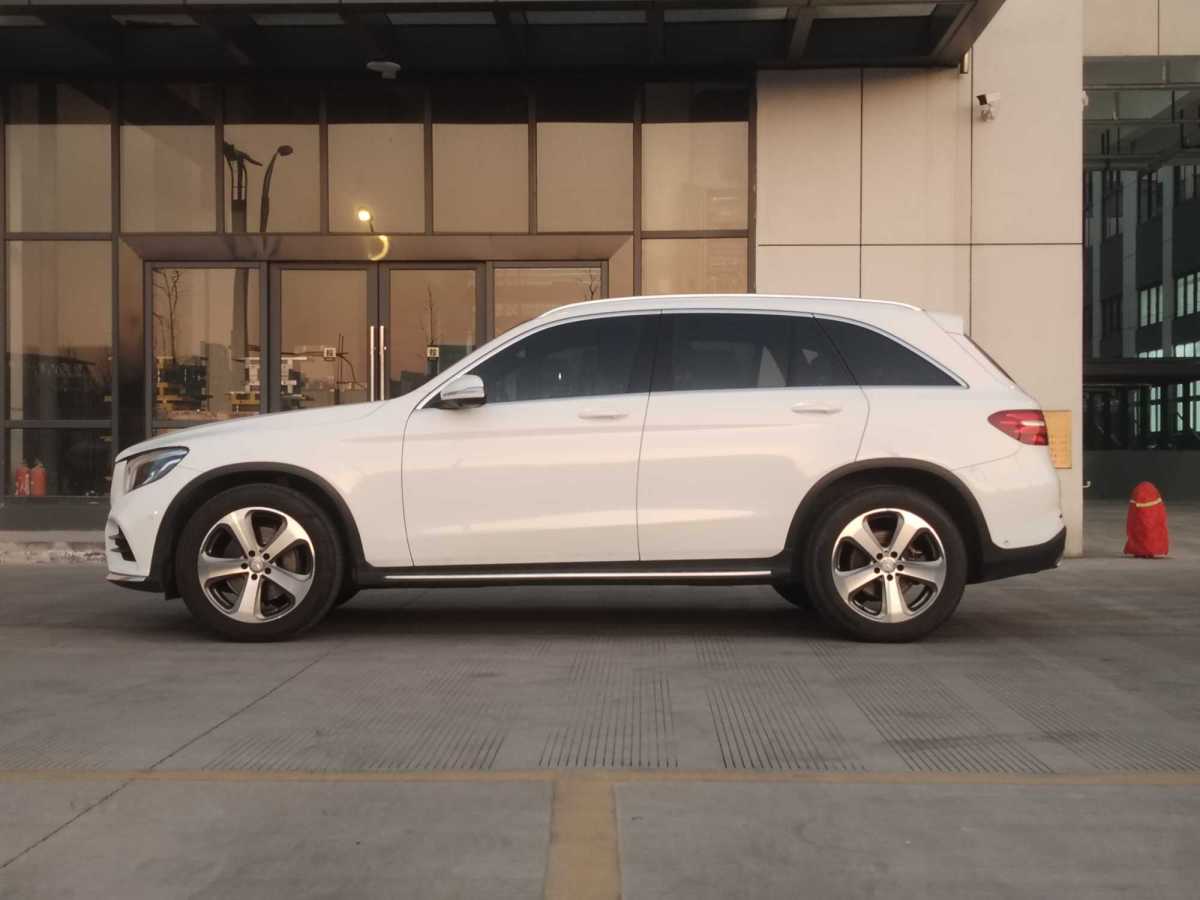 奔馳 奔馳GLC  2017款 GLC 260 4MATIC 豪華型圖片