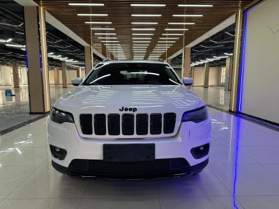 2022年2月 Jeep 自由光 2.0T 四驅(qū)探享版+自動駕駛智慧包 國VI圖片