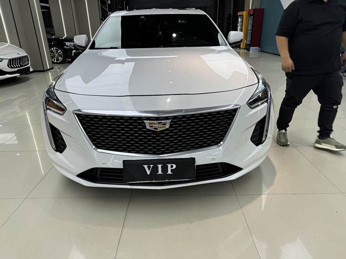 凱迪拉克 CT6  2019款 28T 豪華型圖片