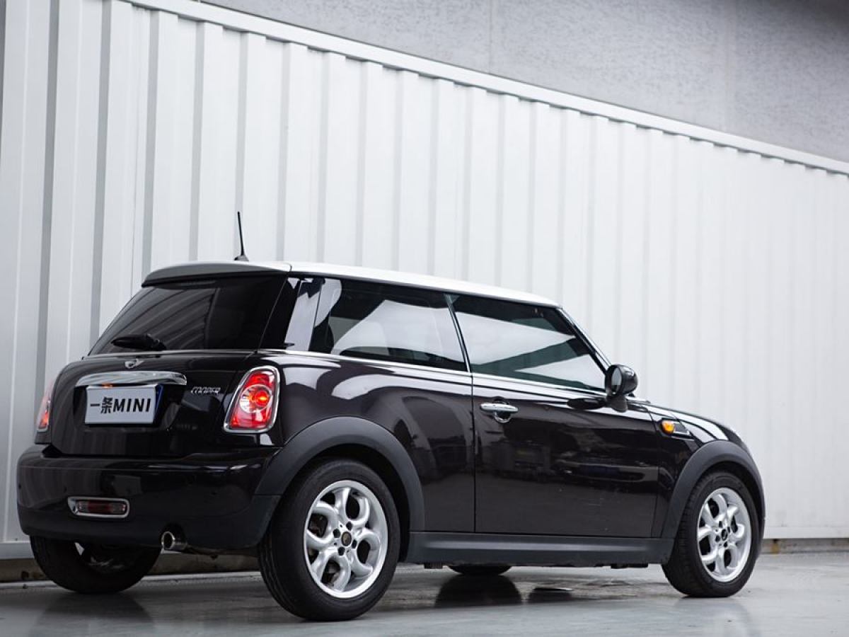 MINI COUNTRYMAN  2011款 1.6L COOPER Fun圖片