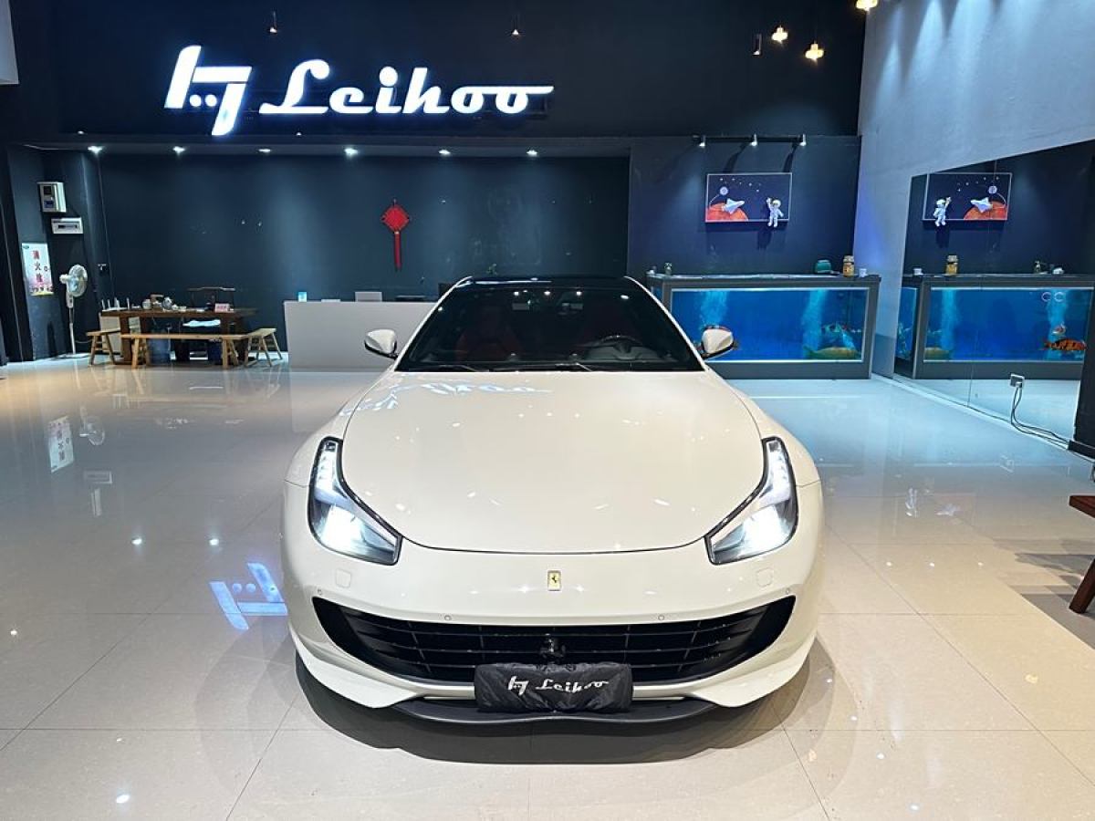 法拉利 GTC4Lusso  2017款 3.9T V8圖片