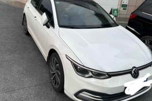 V90 上汽大通 2.0T手動VAN后驅(qū)加長軸高頂后雙胎3座
