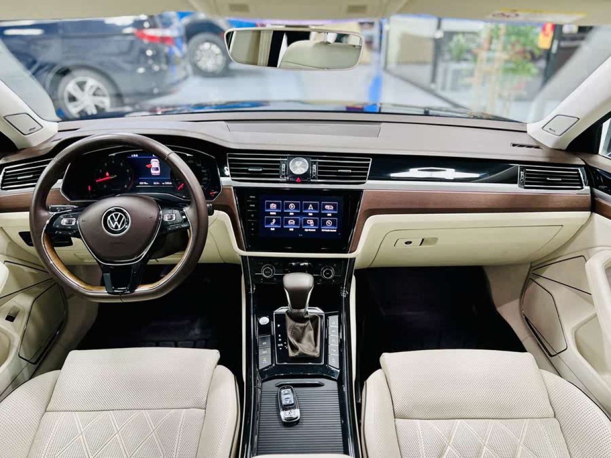 大眾 輝昂  2021款 380TSI 尊貴版圖片