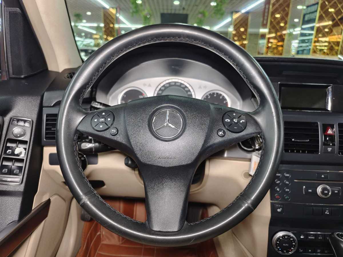 奔馳 奔馳GLK級  2010款 GLK 300 4MATIC 時尚型圖片