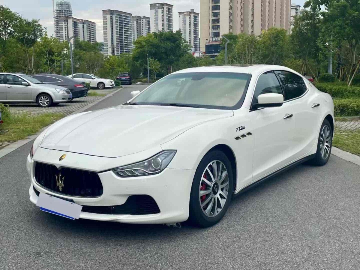 瑪莎拉蒂 Ghibli  2014款 3.0T 標(biāo)準(zhǔn)版圖片