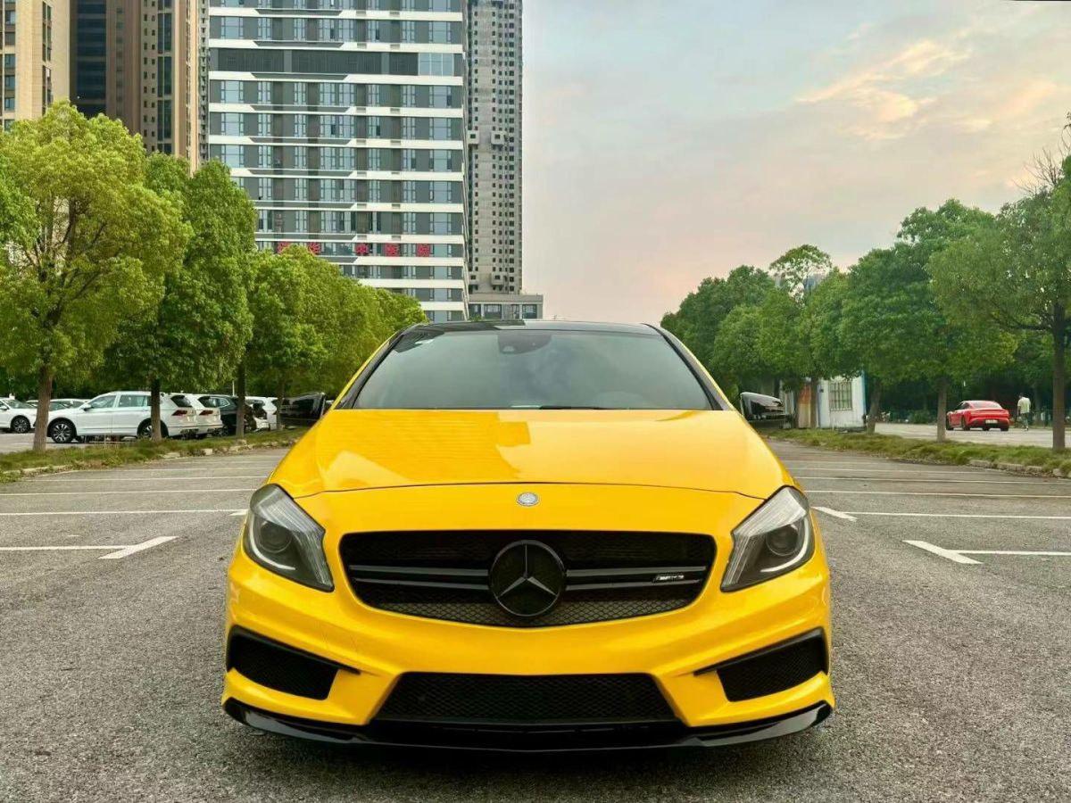 奔馳 奔馳CLA級(jí)AMG  2015款 AMG CLA 45 4MATIC圖片