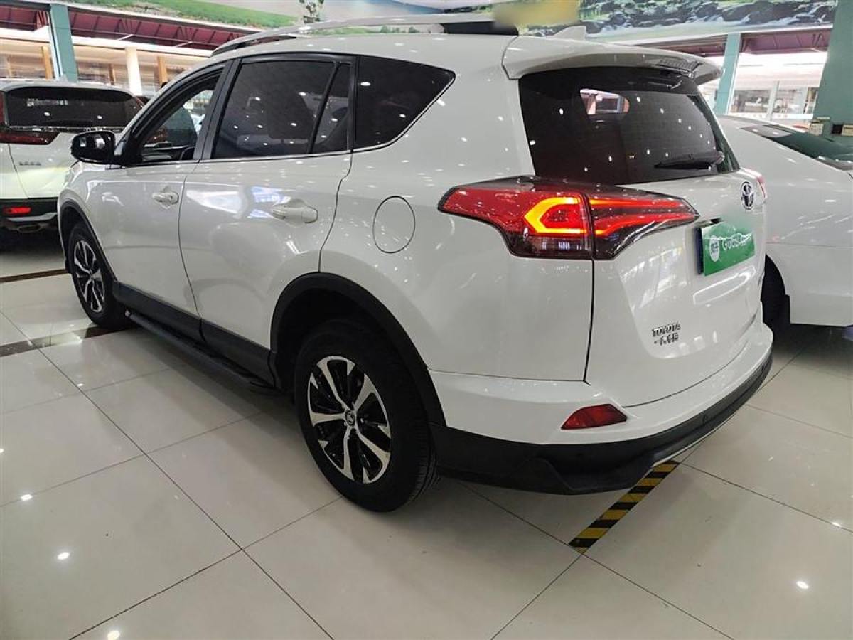 豐田 RAV4榮放  2019款 2.0L CVT兩驅(qū)先鋒版 國(guó)VI圖片