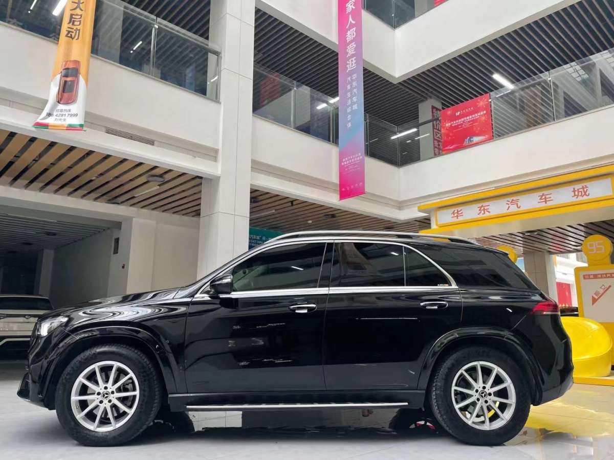 奔馳 奔馳GLE  2020款 改款 GLE 350 4MATIC 時(shí)尚型圖片