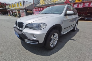 宝马X5 宝马 xDrive48i豪华型