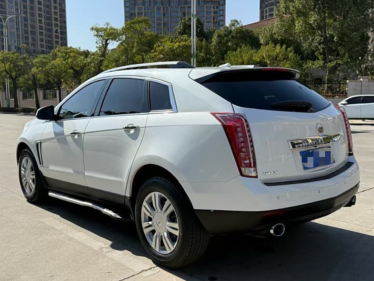 凱迪拉克 SRX  2015款 3.0L 精英型圖片