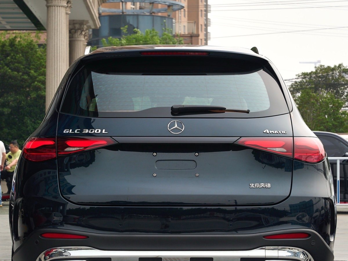 奔馳 奔馳GLC  2025款 改款 GLC 300 L 4MATIC 豪華型 7座圖片