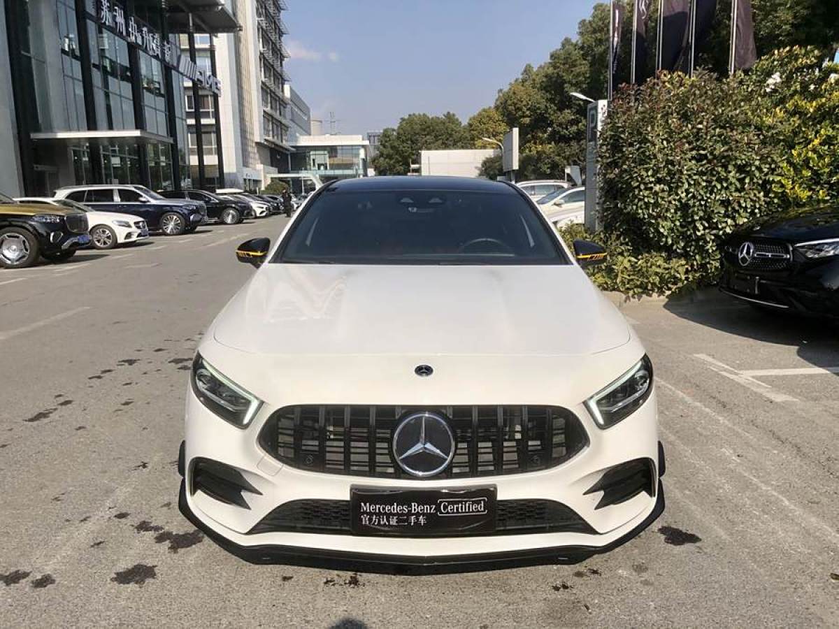 奔馳 奔馳A級AMG  2020款 AMG A 35 4MATIC圖片