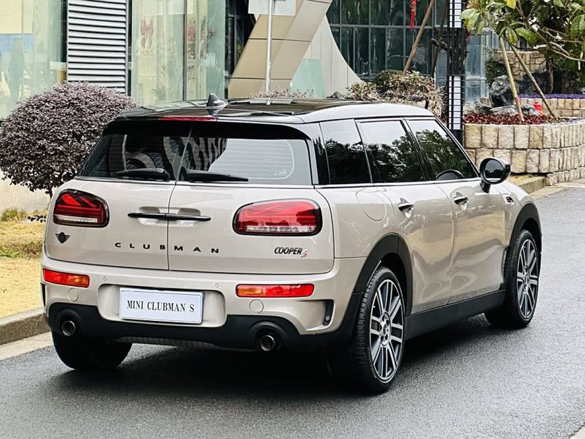 MINI CLUBMAN  2023款 改款 2.0T COOPER S 鑒賞家圖片