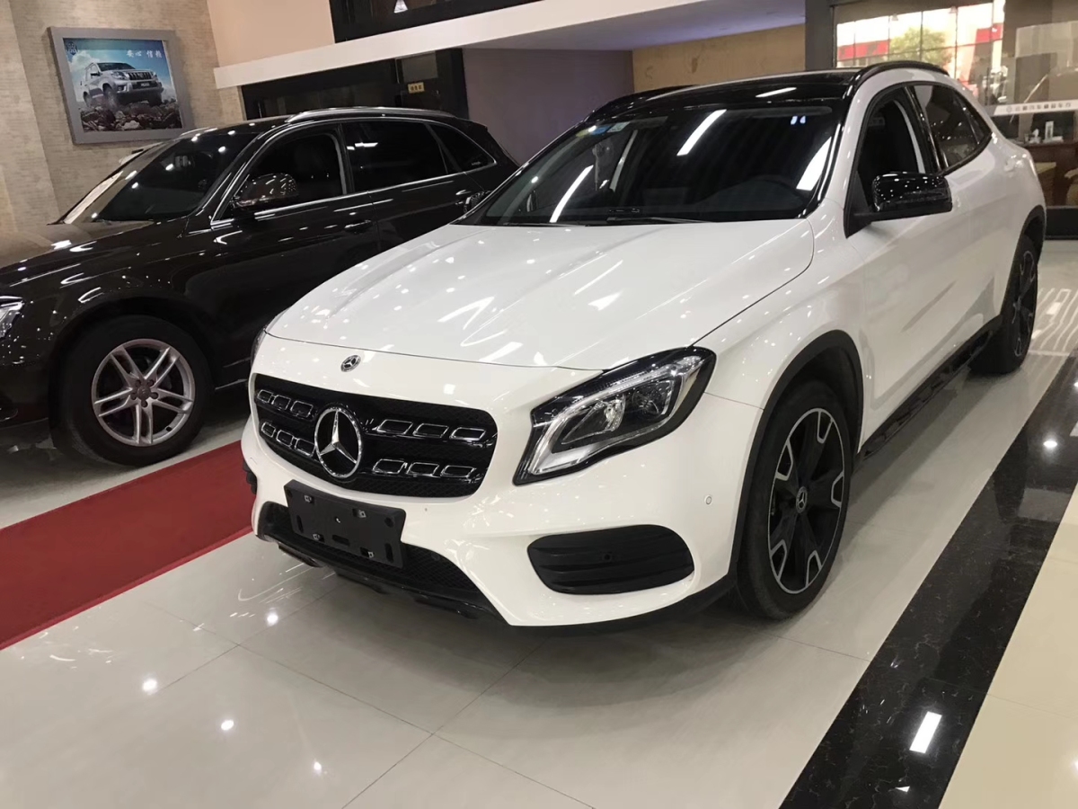 2018年6月奔馳 奔馳gla 2017款 gla 220 4matic 時尚型