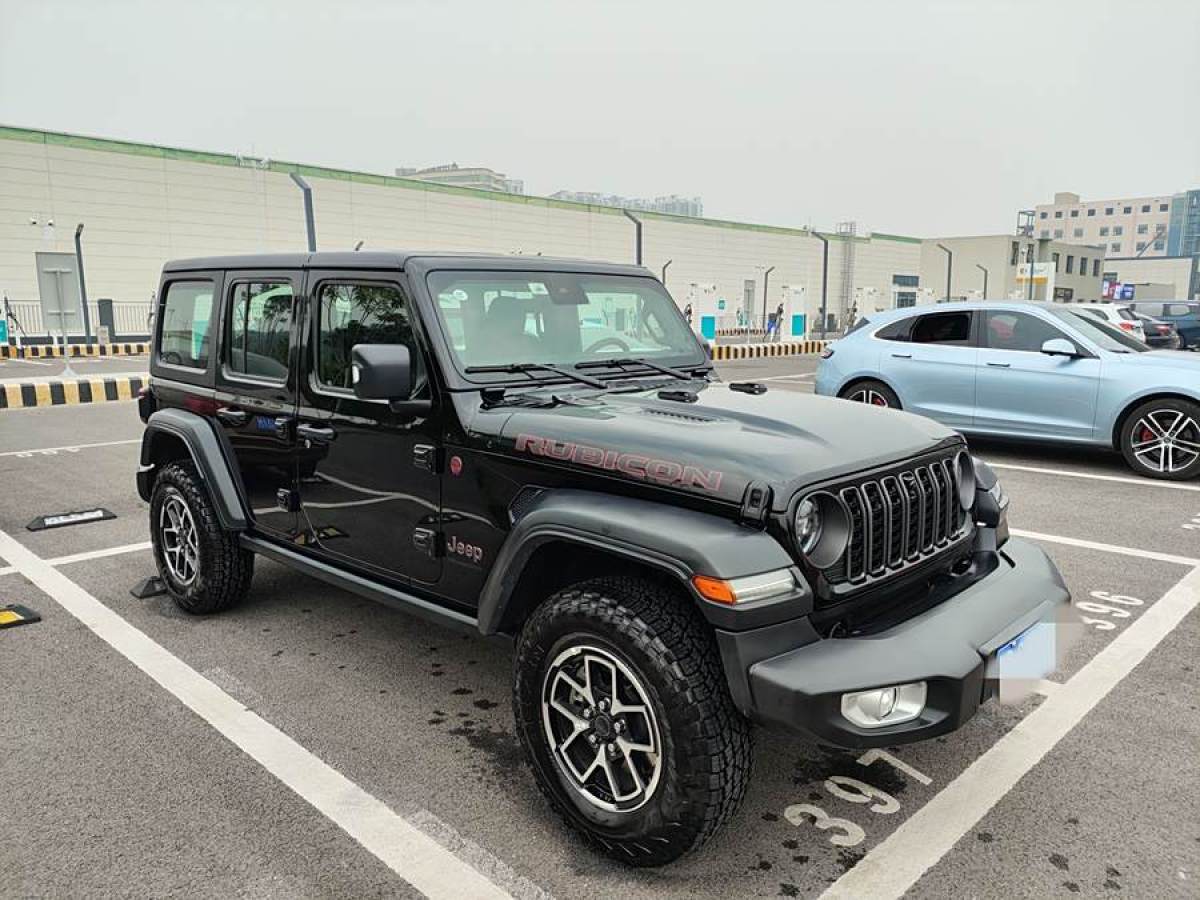 2023年9月Jeep 牧馬人  2024款 2.0T 羅賓漢四門版