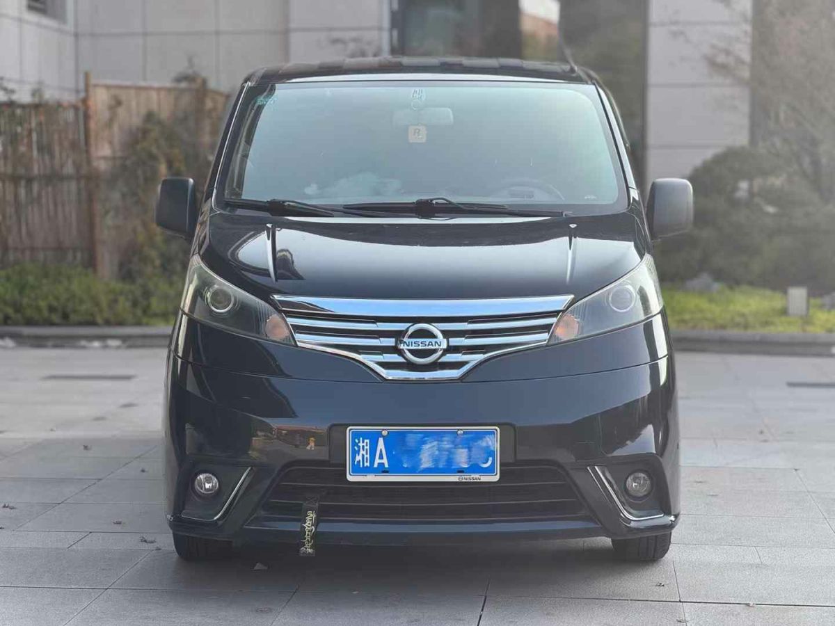 日產(chǎn) NV200 圖片