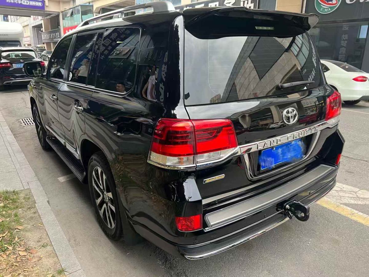 豐田 蘭德酷路澤 圖片