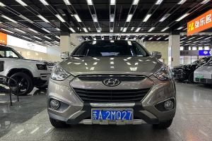 ix35 现代 2.0L 自动两驱精英版GLS