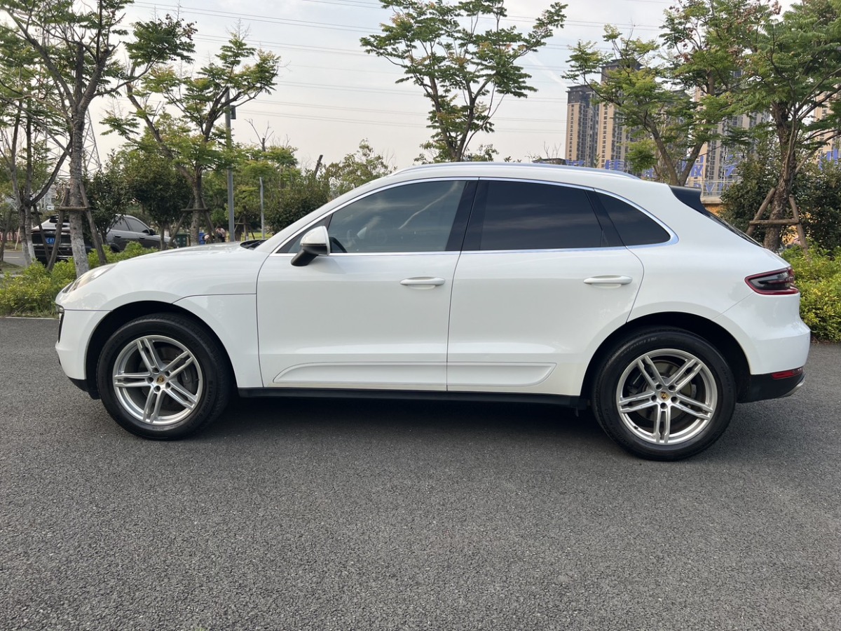 保時(shí)捷 Macan  2014款 Macan 2.0T圖片