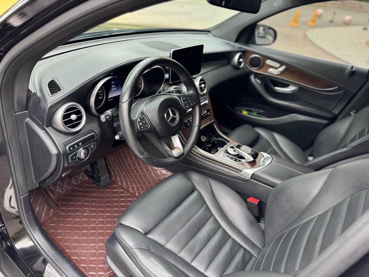 奔馳 奔馳GLC  2016款 GLC 300 4MATIC 豪華型圖片