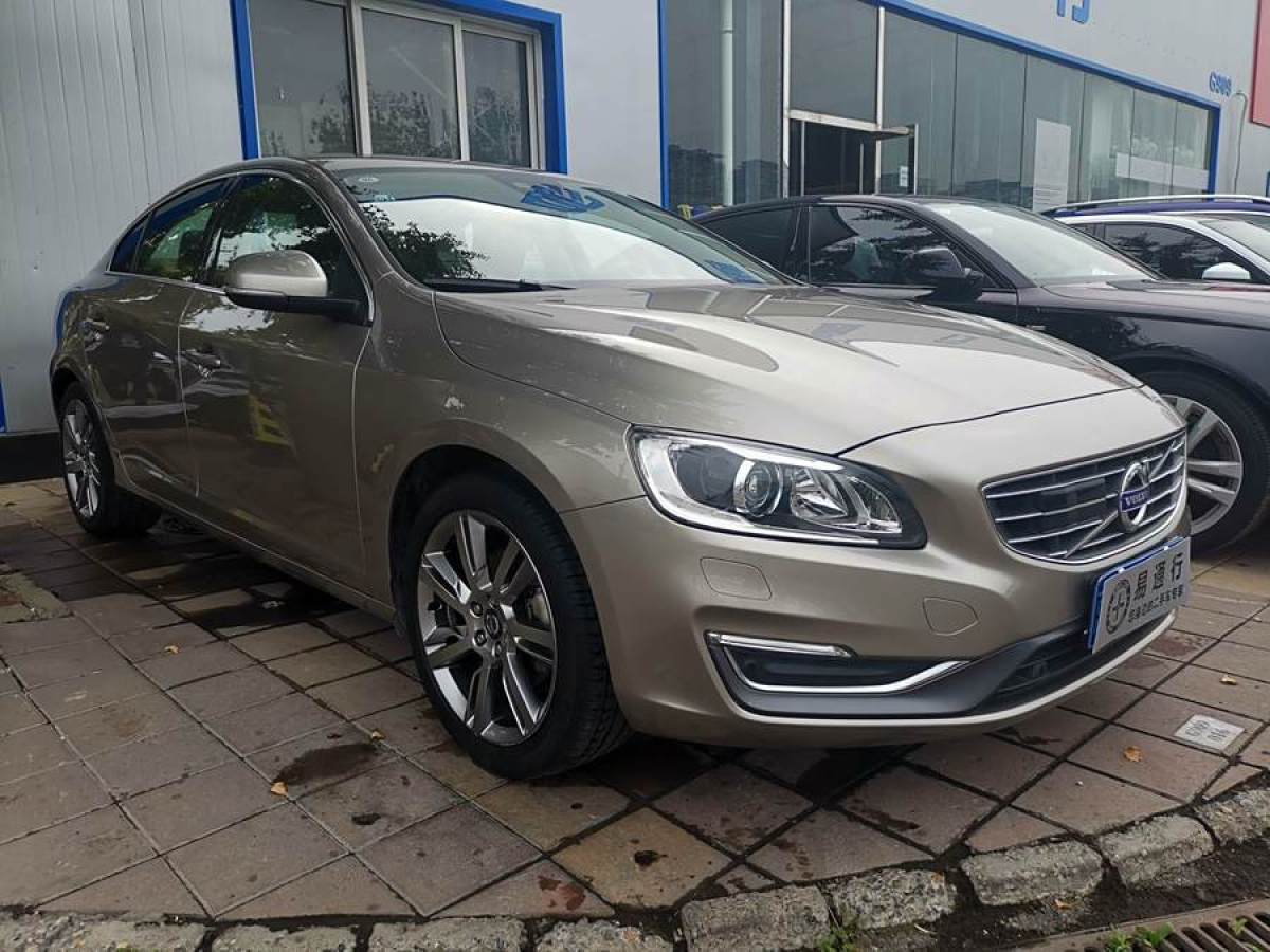 2014年2月沃爾沃 S60  2014款 S60L 2.0T T5 智越版