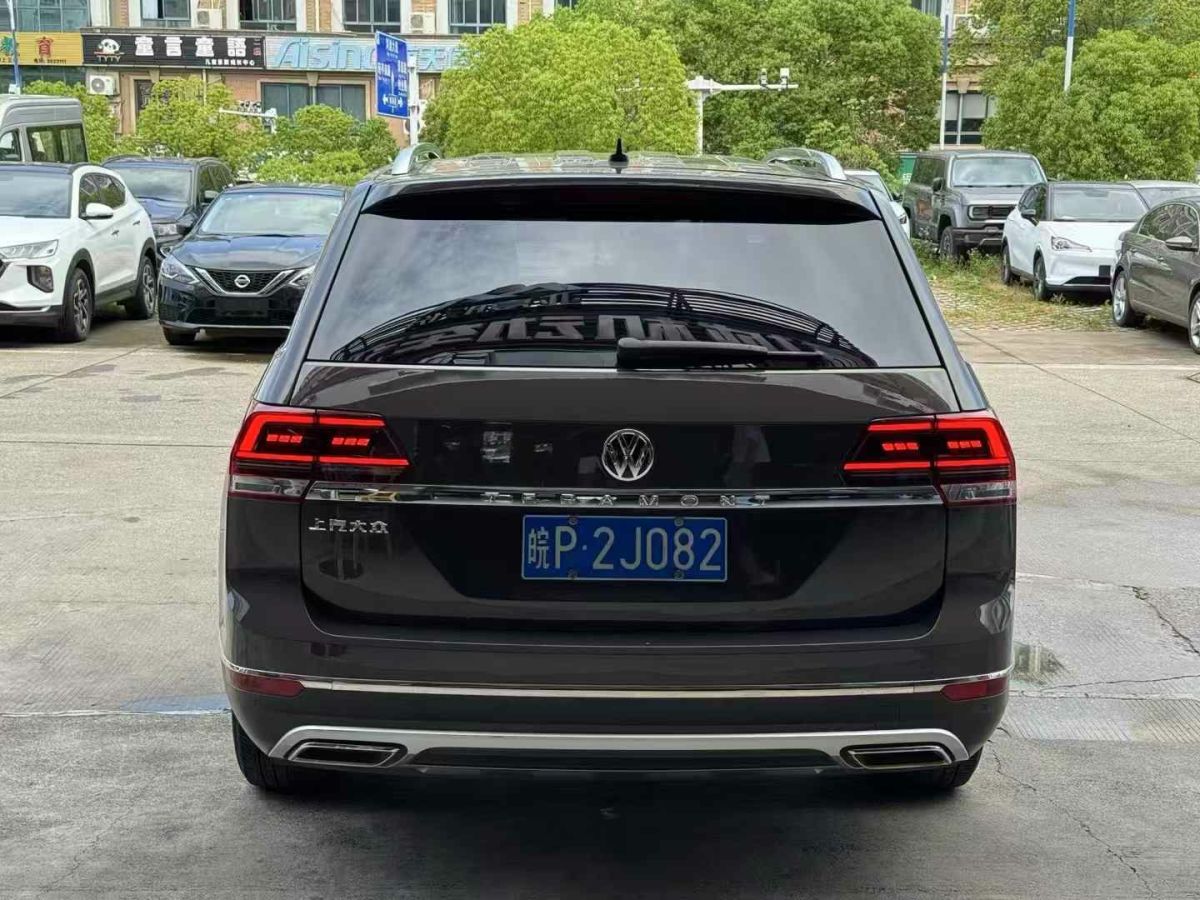 大眾 輝昂  2018款 380TSI 兩驅(qū)商務(wù)版圖片