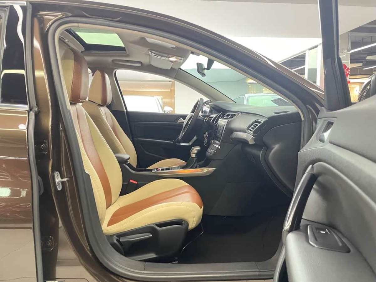 標(biāo)致 408  2014款 1.8L 自動豪華版圖片