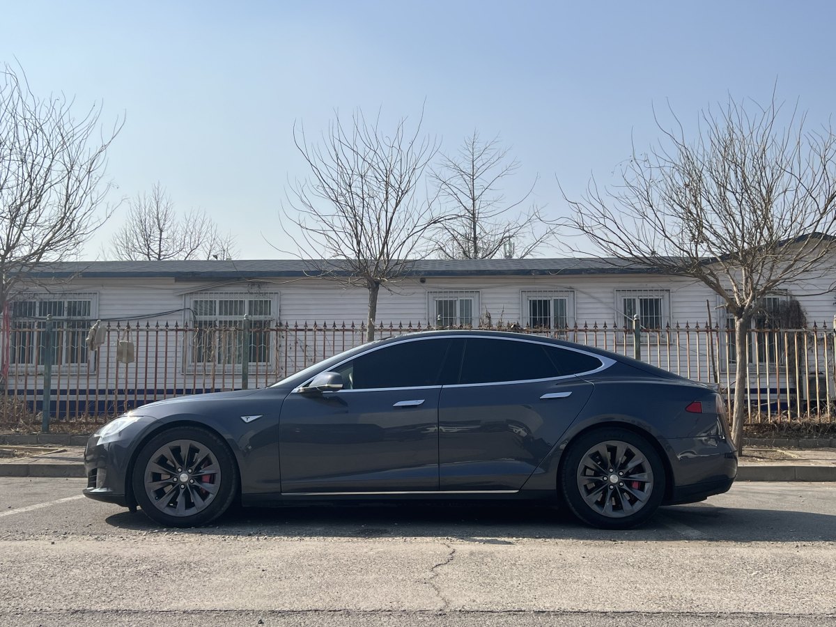 特斯拉 Model S  2015款 Model S 90D圖片