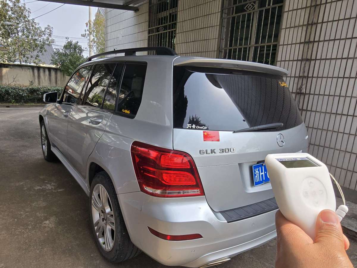 奔馳 奔馳GLK級(jí)  2014款 GLK 260 4MATIC 動(dòng)感型圖片