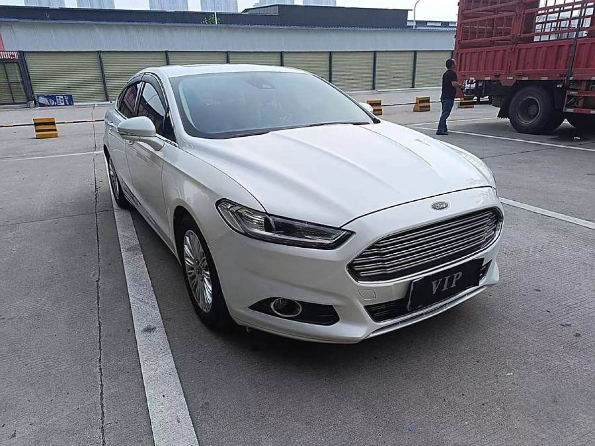 福特 蒙迪歐  2013款 2.0L GTDi200時(shí)尚型圖片