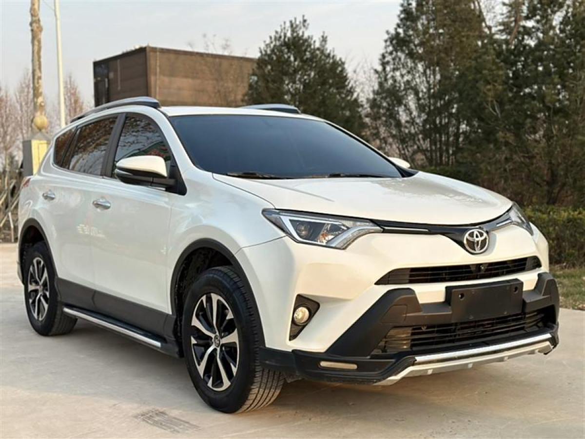 豐田 RAV4榮放  2016款 2.0L CVT兩驅(qū)風(fēng)尚版圖片