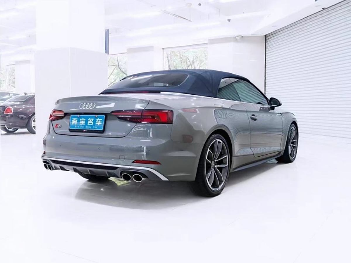 2019年5月奧迪 奧迪S5  2020款 S5 3.0T Cabriolet