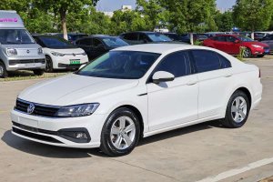凌渡 大眾  230TSI DSG風(fēng)尚版 國VI