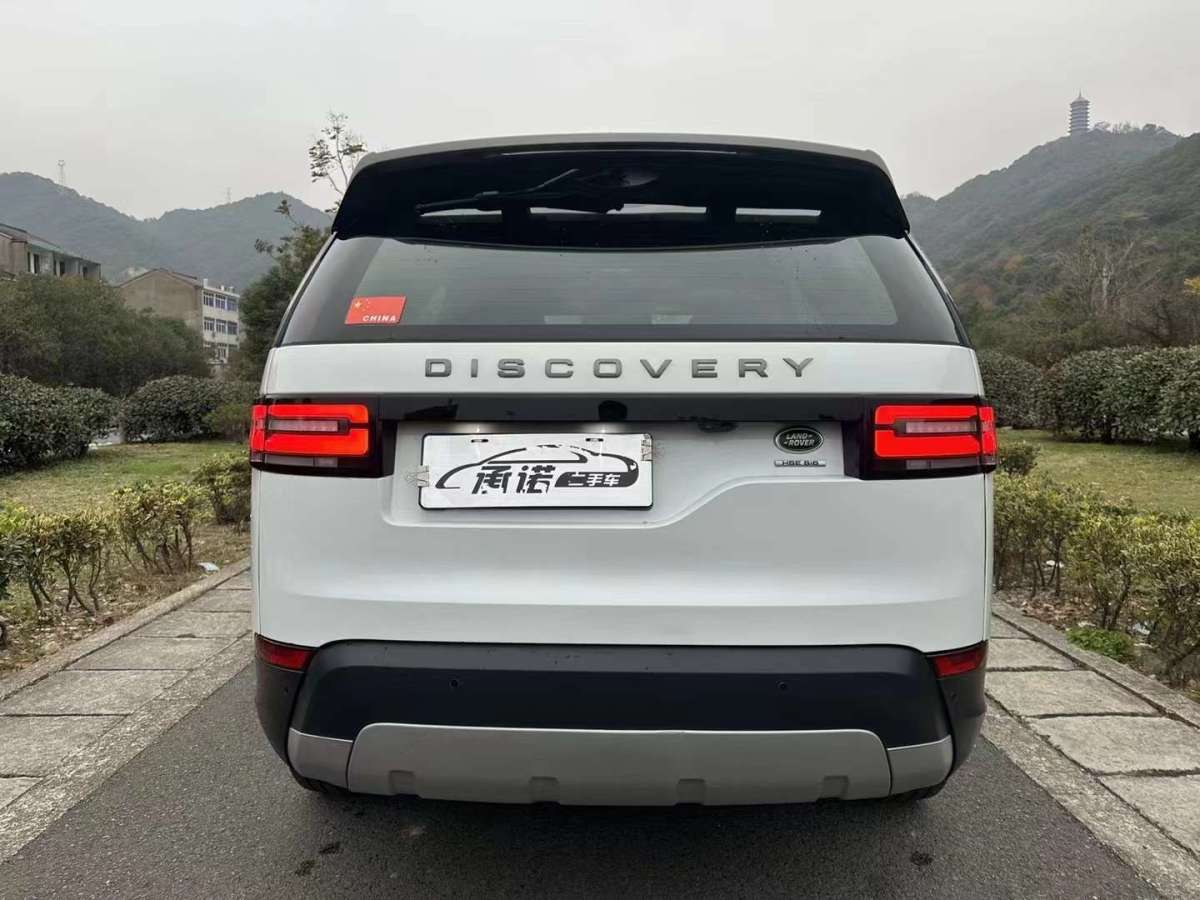 路虎 發(fā)現(xiàn)  2017款 3.0T V6 HSE 汽油版圖片