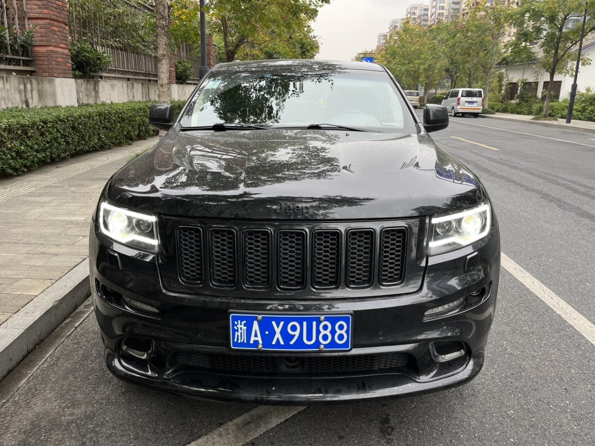 Jeep 大切諾基 SRT  2012款 6.4L SRT8圖片